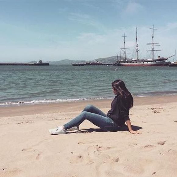 Meet your Posher, Marina - Picture 1 of 1